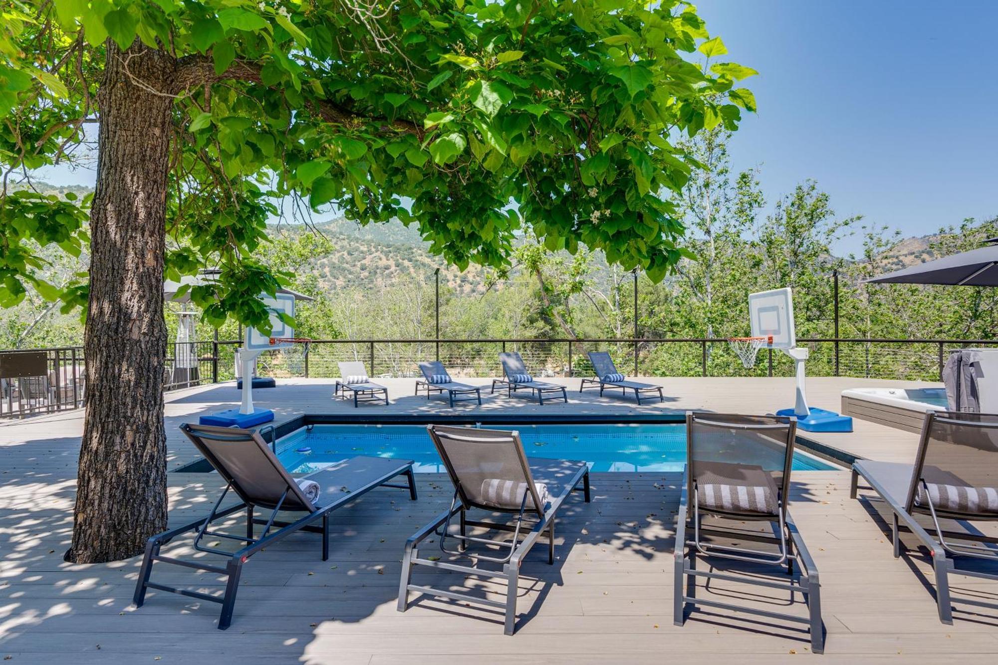Updated Three Rivers Vacation Rental With Gas Grill ภายนอก รูปภาพ